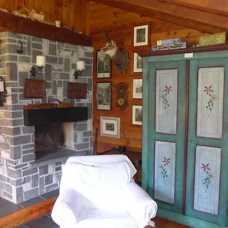 Sleeps 8 Wifi